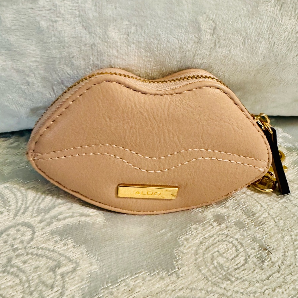 Aldo Nude Lip-Shaped Bag Charm Wallet